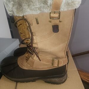 Jambu Tan and Black Winter Boots